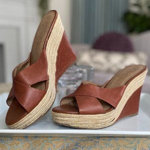 Jessica Simpson Brown Espadrille-Style Wedges